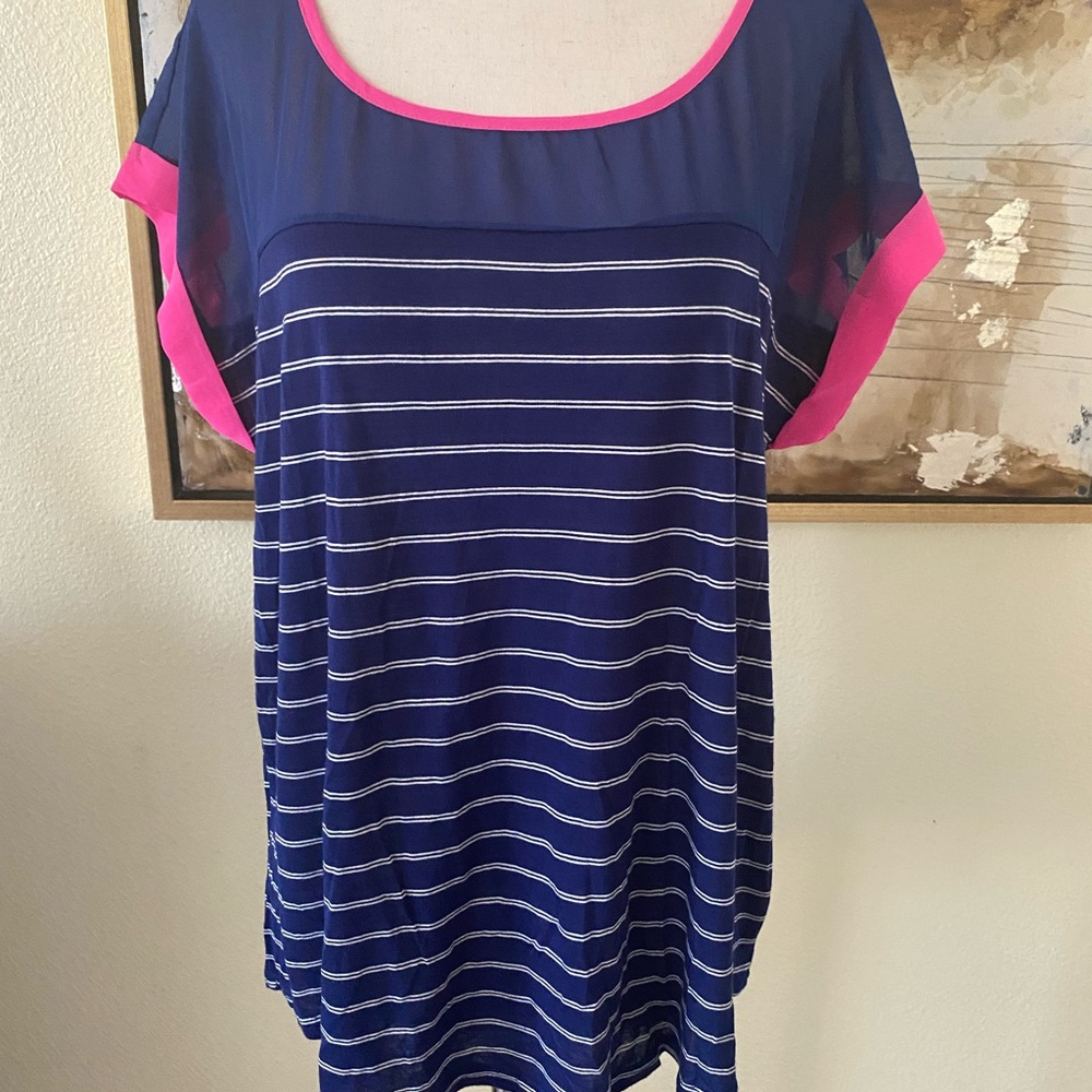 Miss Daisy Short Sleeved Blouse